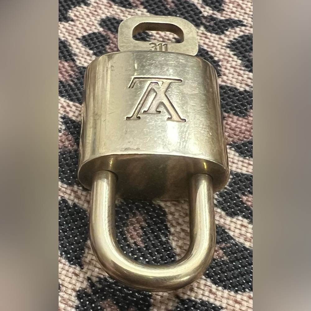 Authentic Lv Lock And Key #311 - image 3
